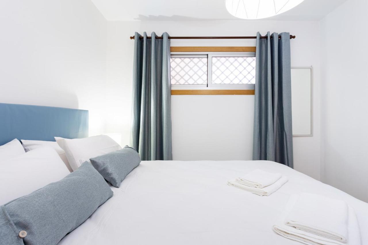 Playa San Juan with sea view Apartment Bagian luar foto