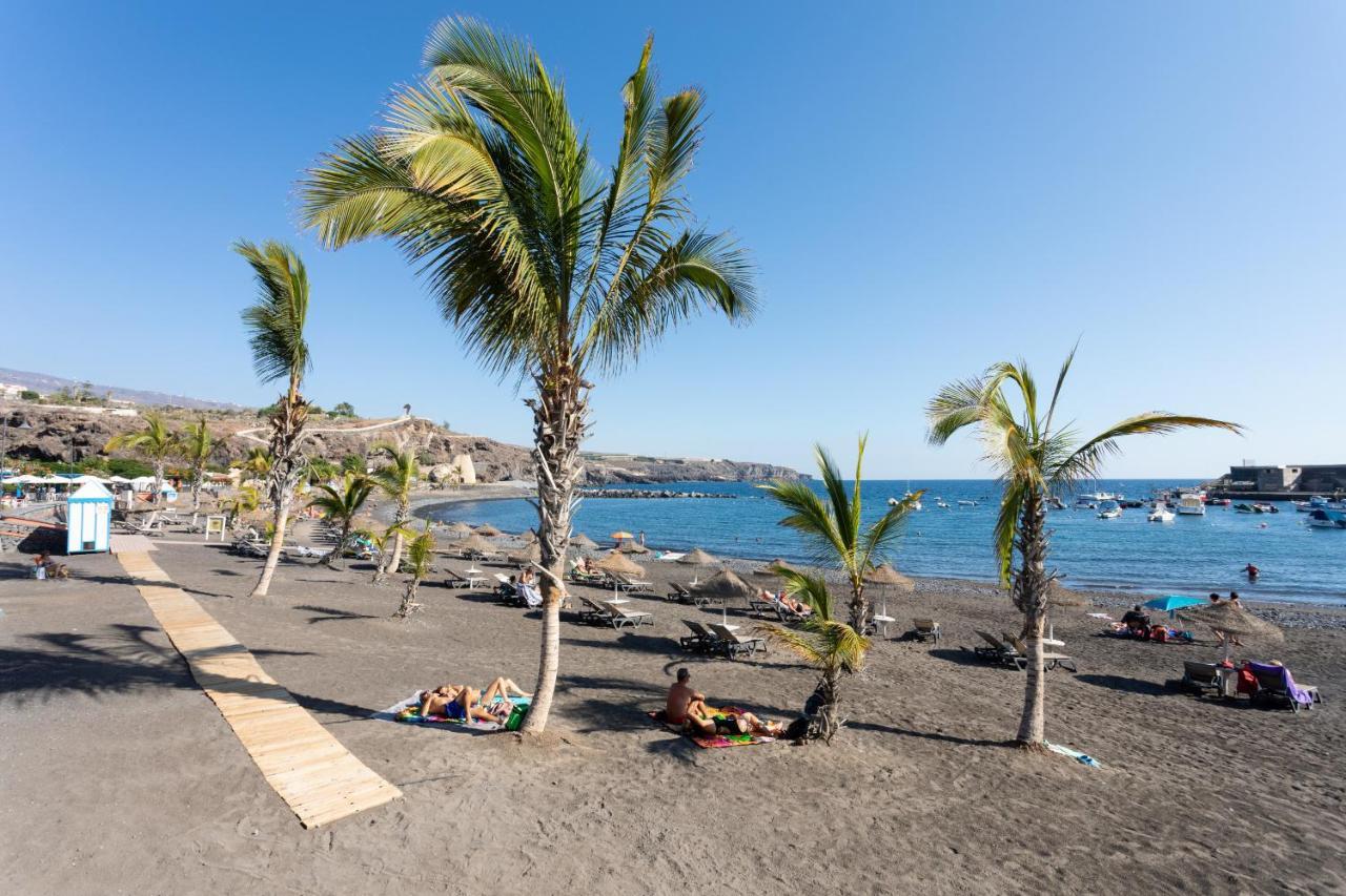 Playa San Juan with sea view Apartment Bagian luar foto